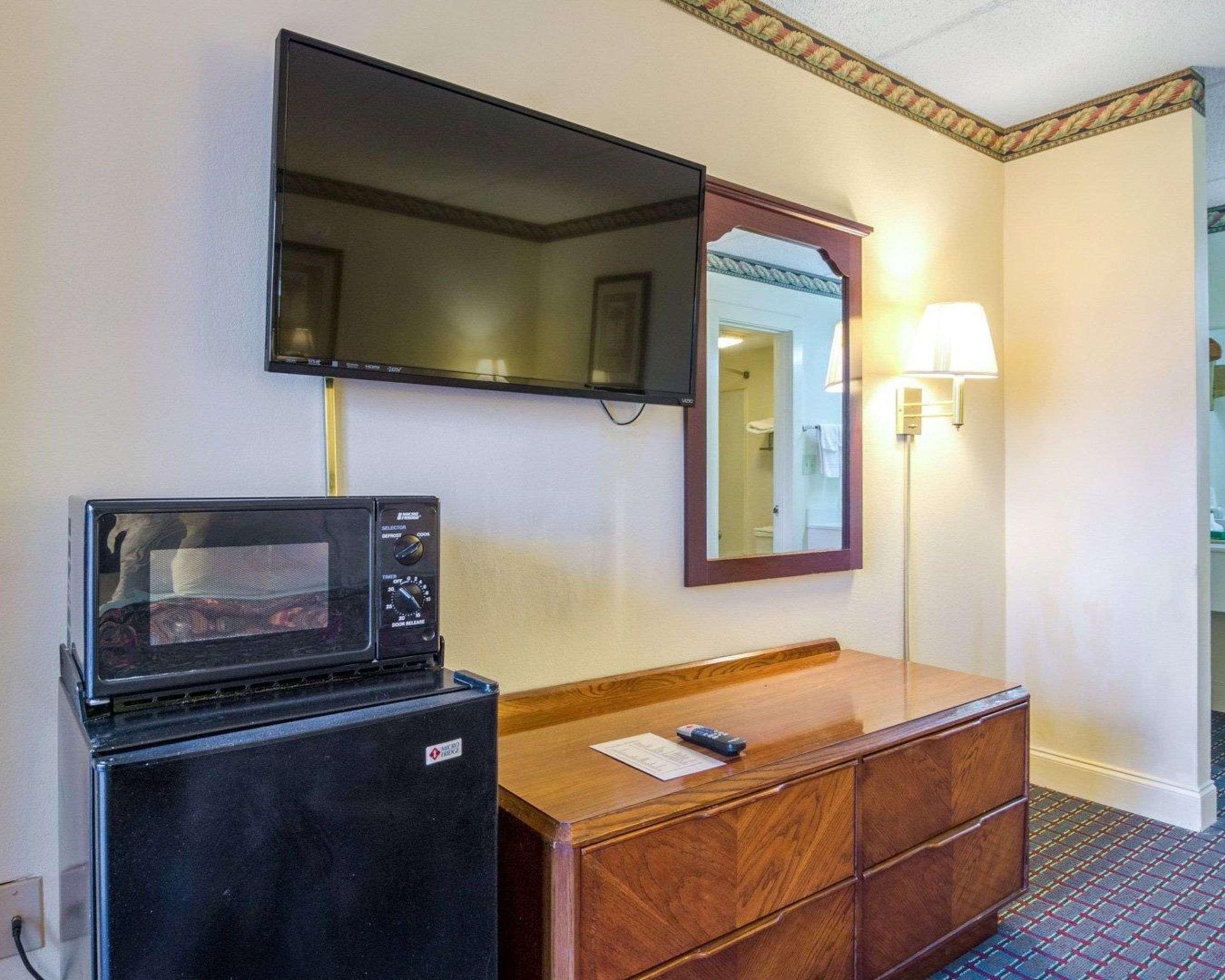 Rodeway Inn Norcross Eksteriør bilde